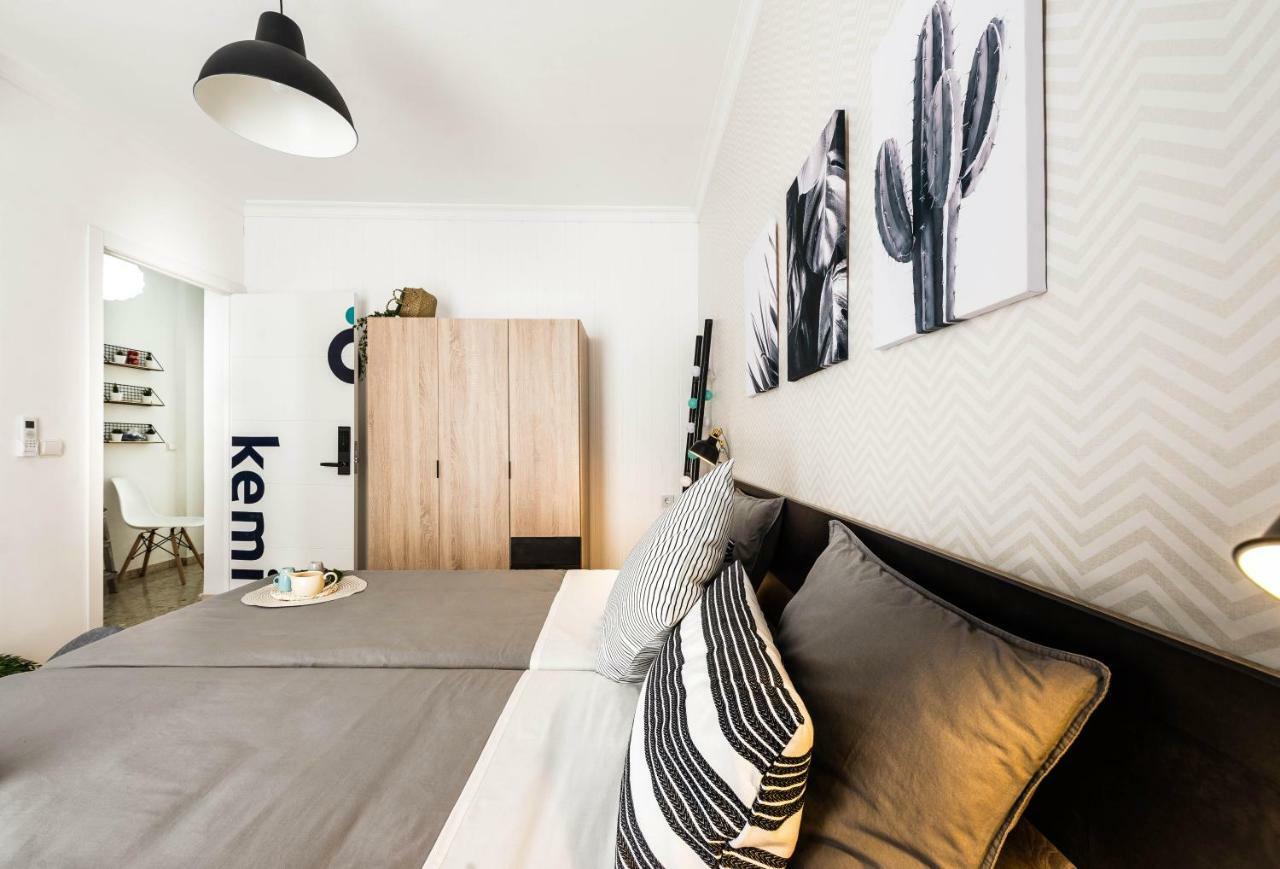Nordik Rooms Urban - Trinidad "Copenhague" Malaga Luaran gambar
