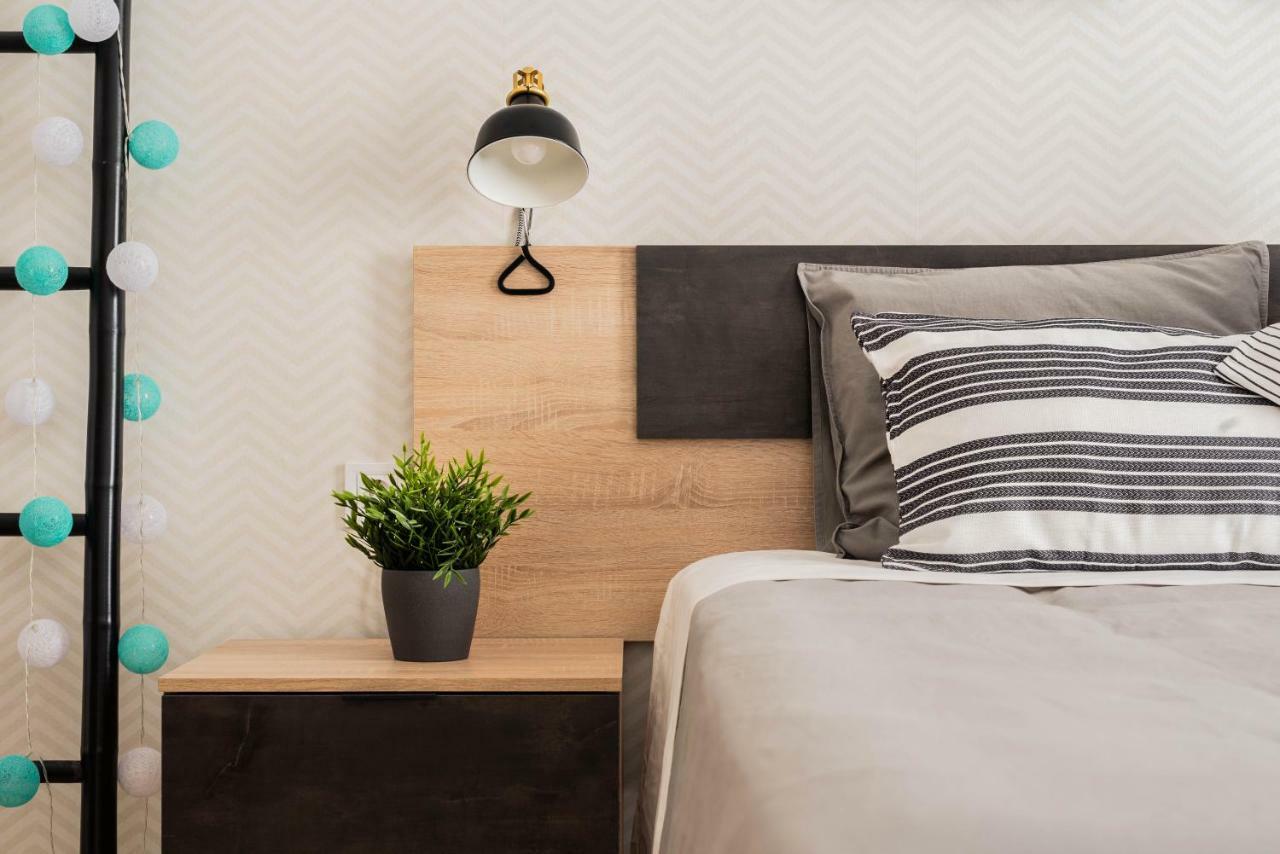 Nordik Rooms Urban - Trinidad "Copenhague" Malaga Luaran gambar