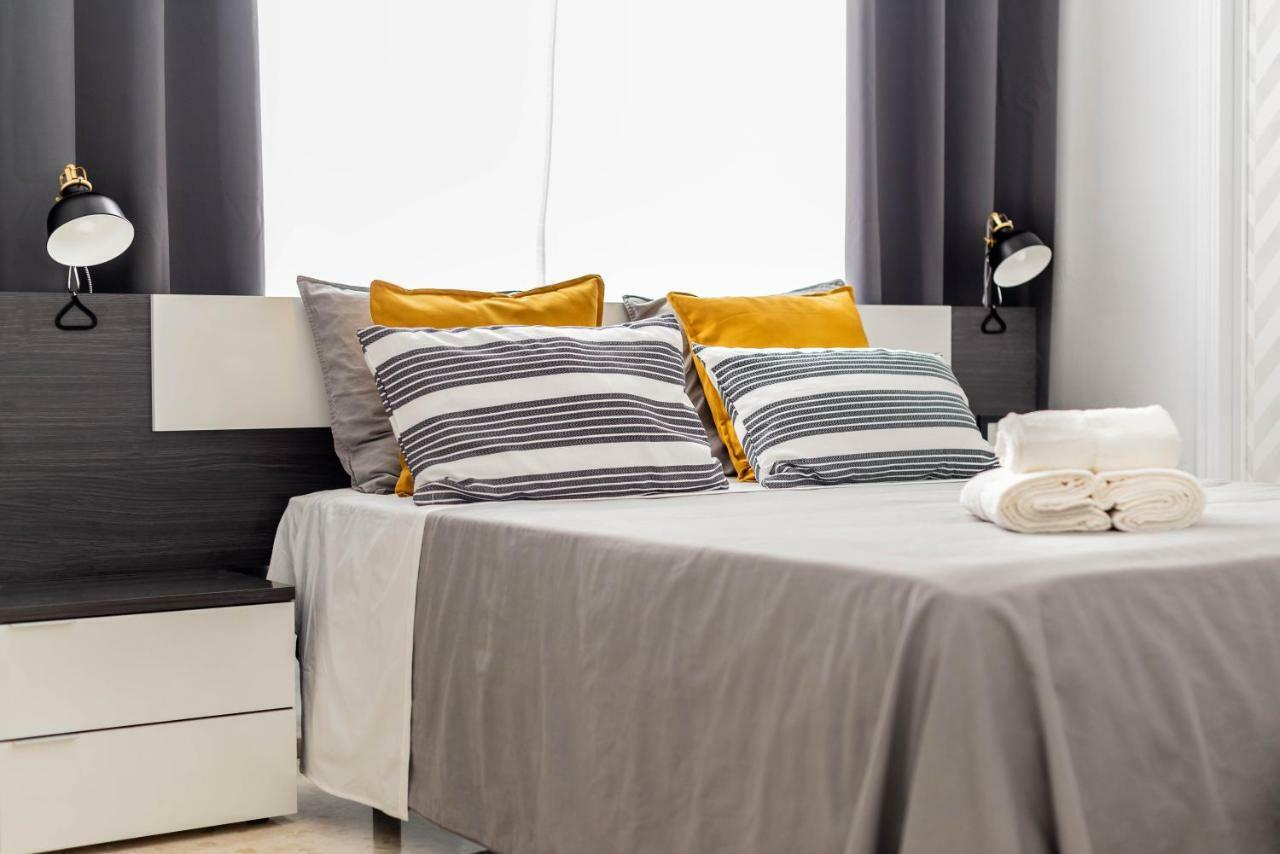 Nordik Rooms Urban - Trinidad "Copenhague" Malaga Luaran gambar